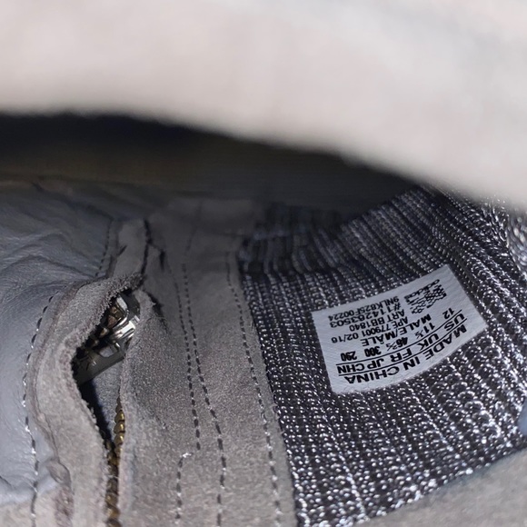 YEEZY ADIDAS 350V2 BOOST Size12 - Picture 8 of 8